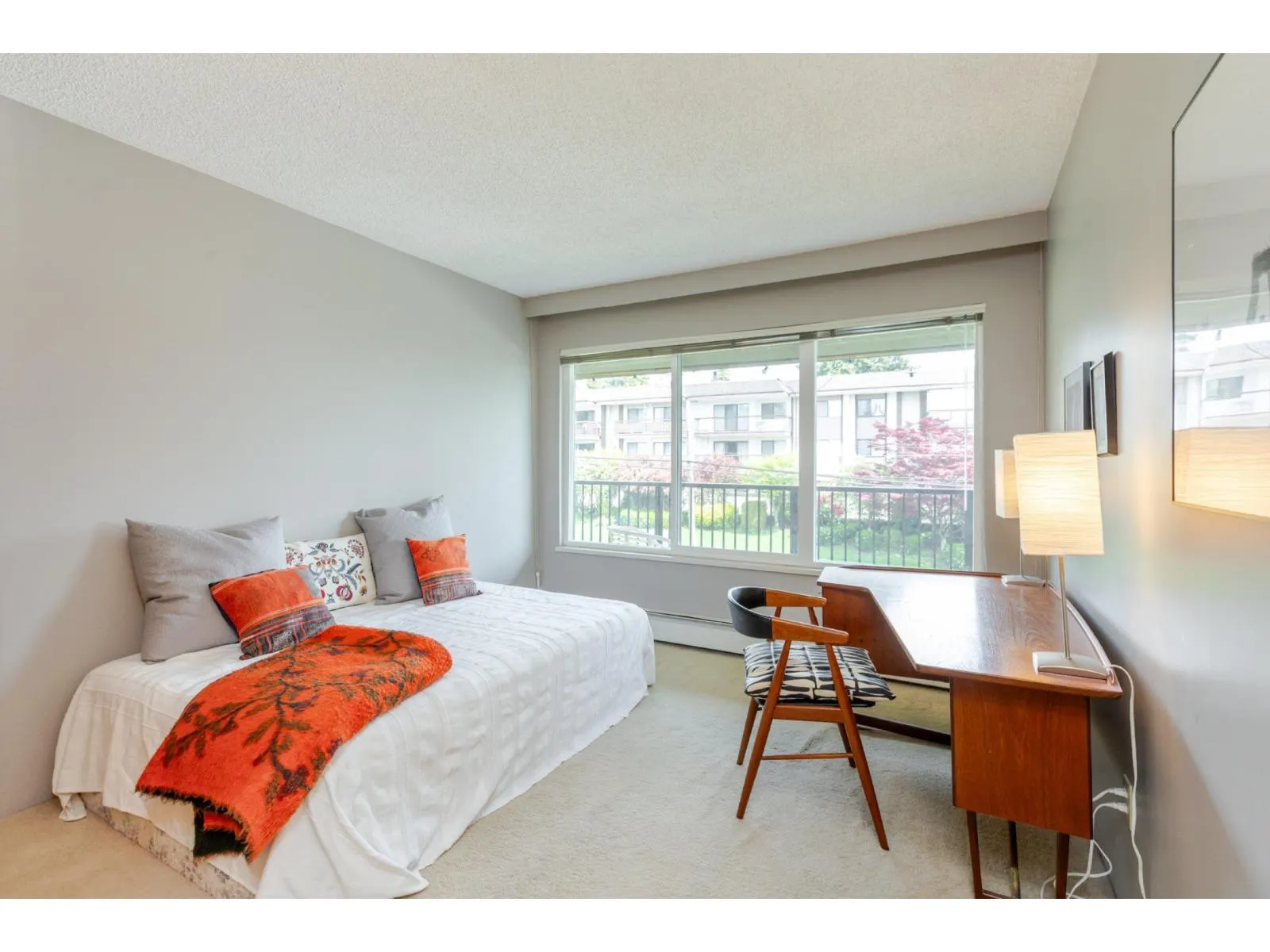 #304 1351 MARTIN STREET
