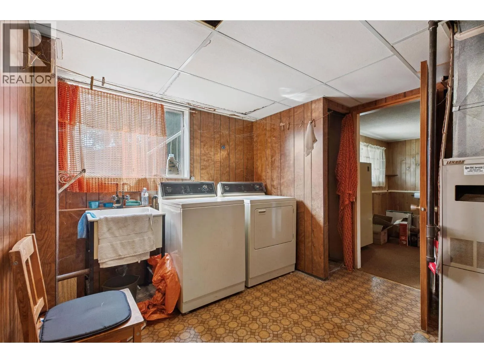 900 PORTER STREET