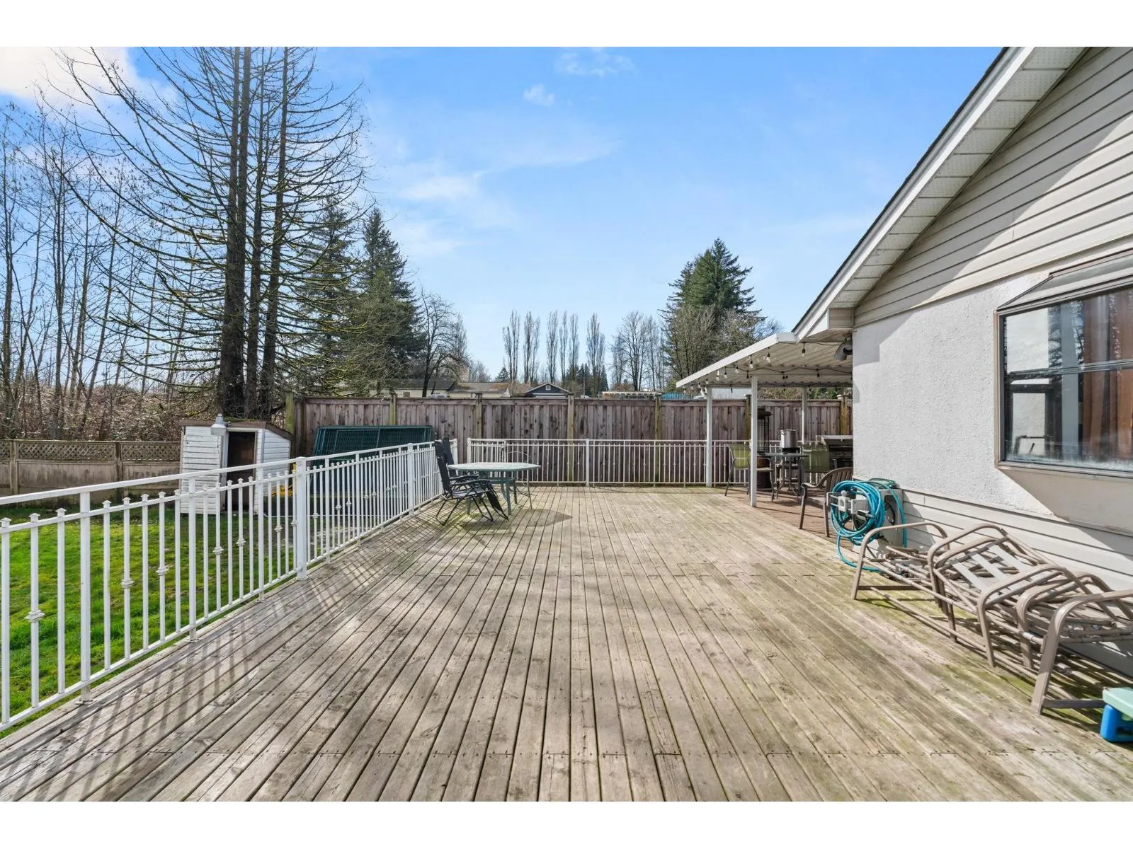 3132 BRADNER ROAD