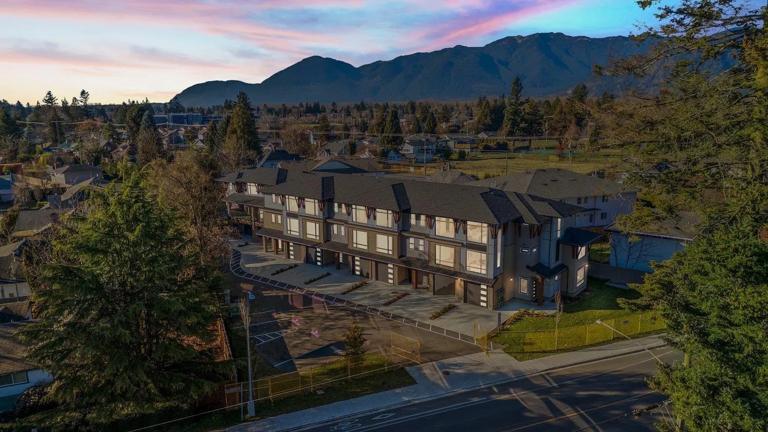 4 9603 BROADWAY STREET|Chilliwack Proper East