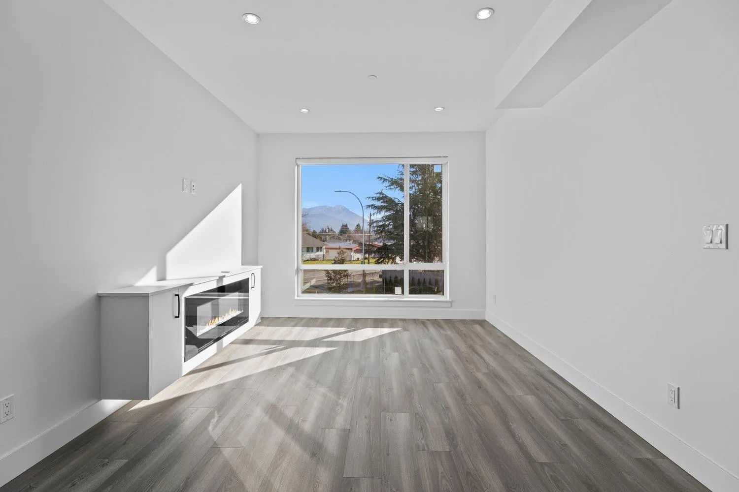 4 9603 BROADWAY STREET|Chilliwack Proper East