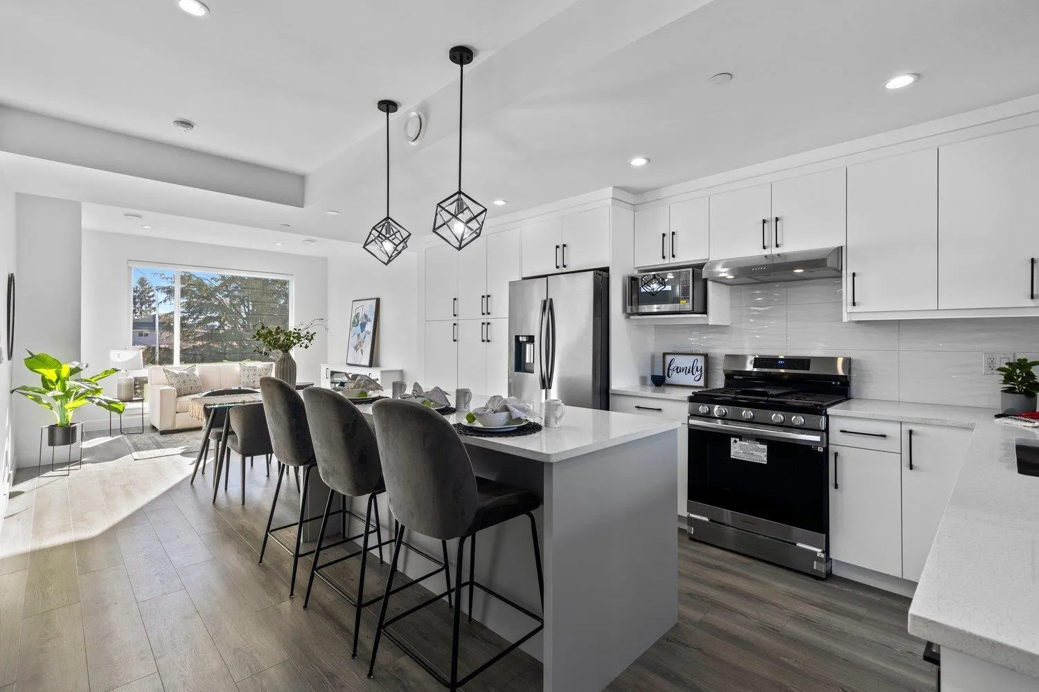 4 9603 BROADWAY STREET|Chilliwack Proper East
