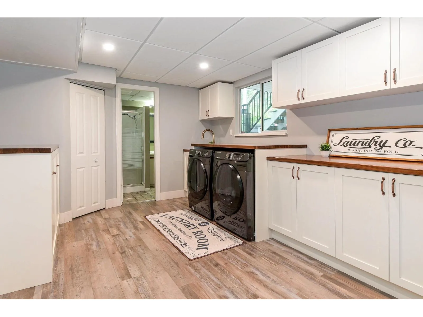 148 CLOVERMEADOW CRESCENT
