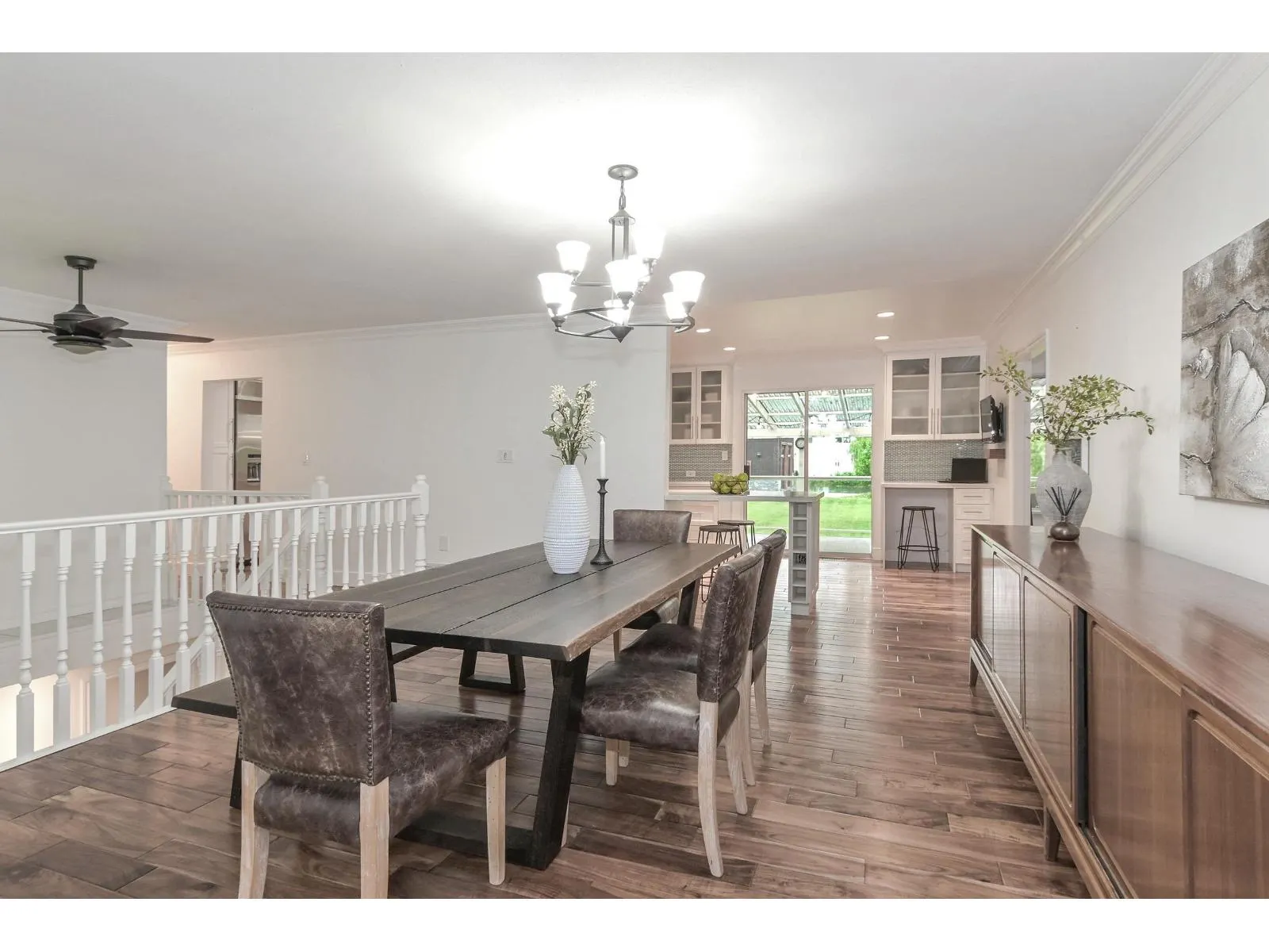 148 CLOVERMEADOW CRESCENT