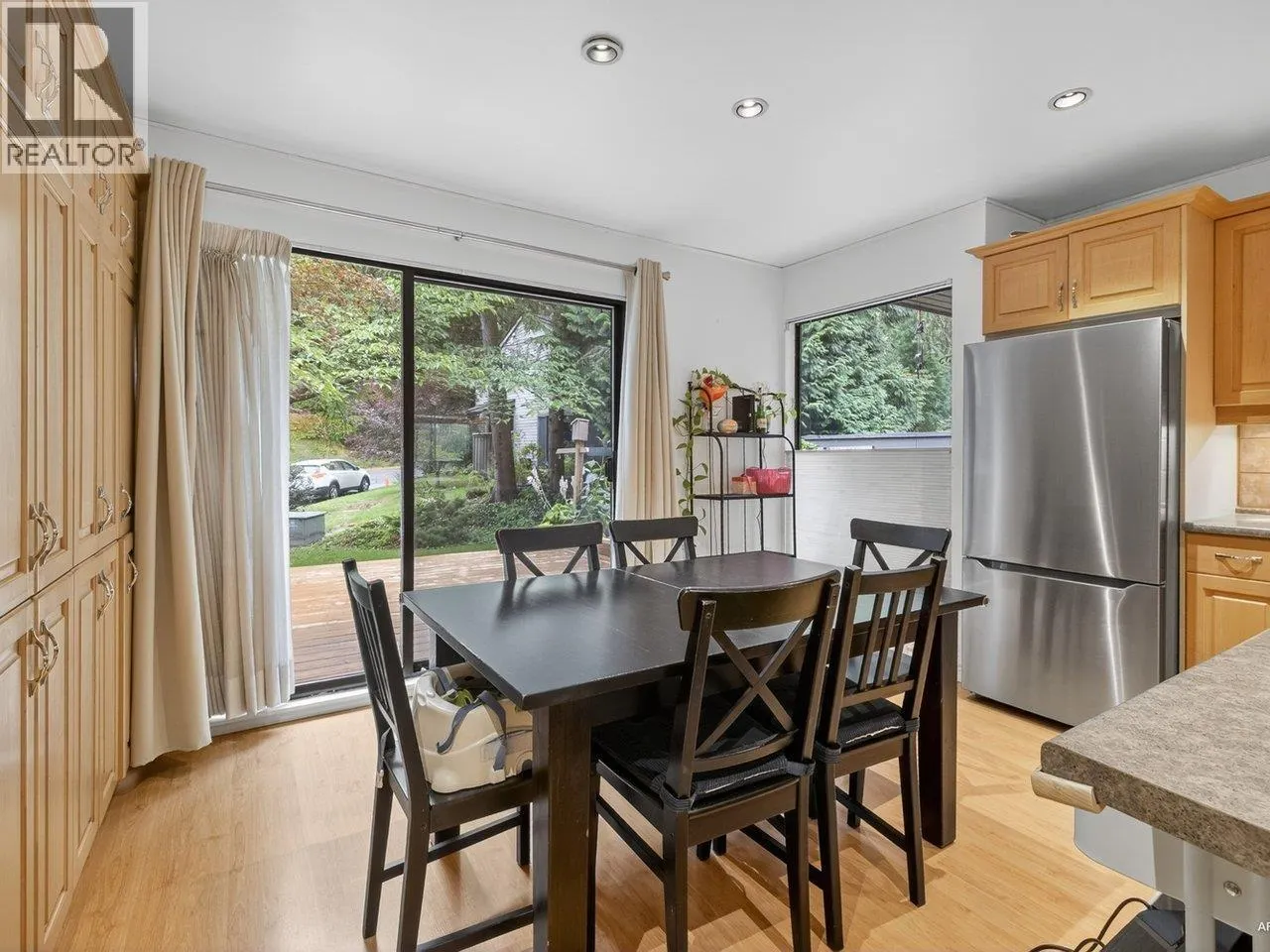 5805 MAYVIEW CIRCLE