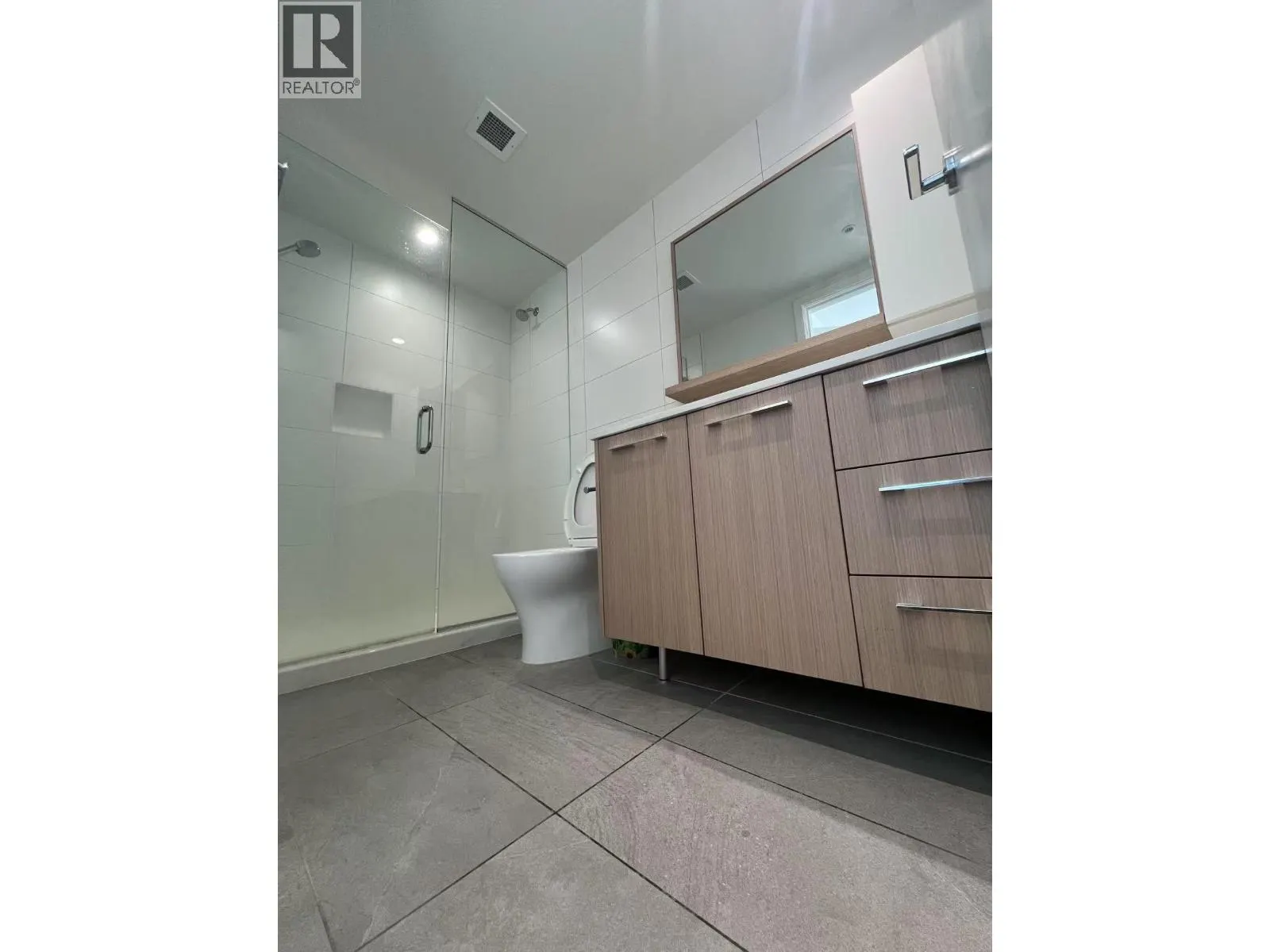 209 9580 TOWER ROAD
