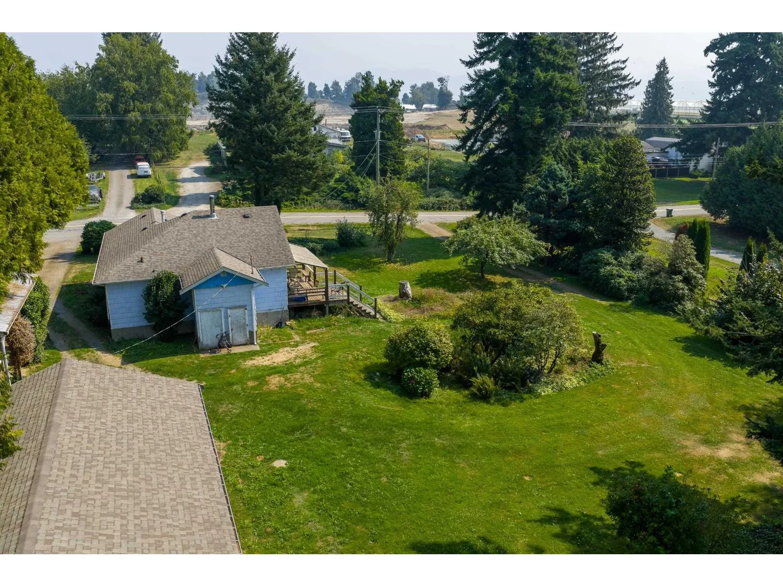 1093 MCKENZIE ROAD