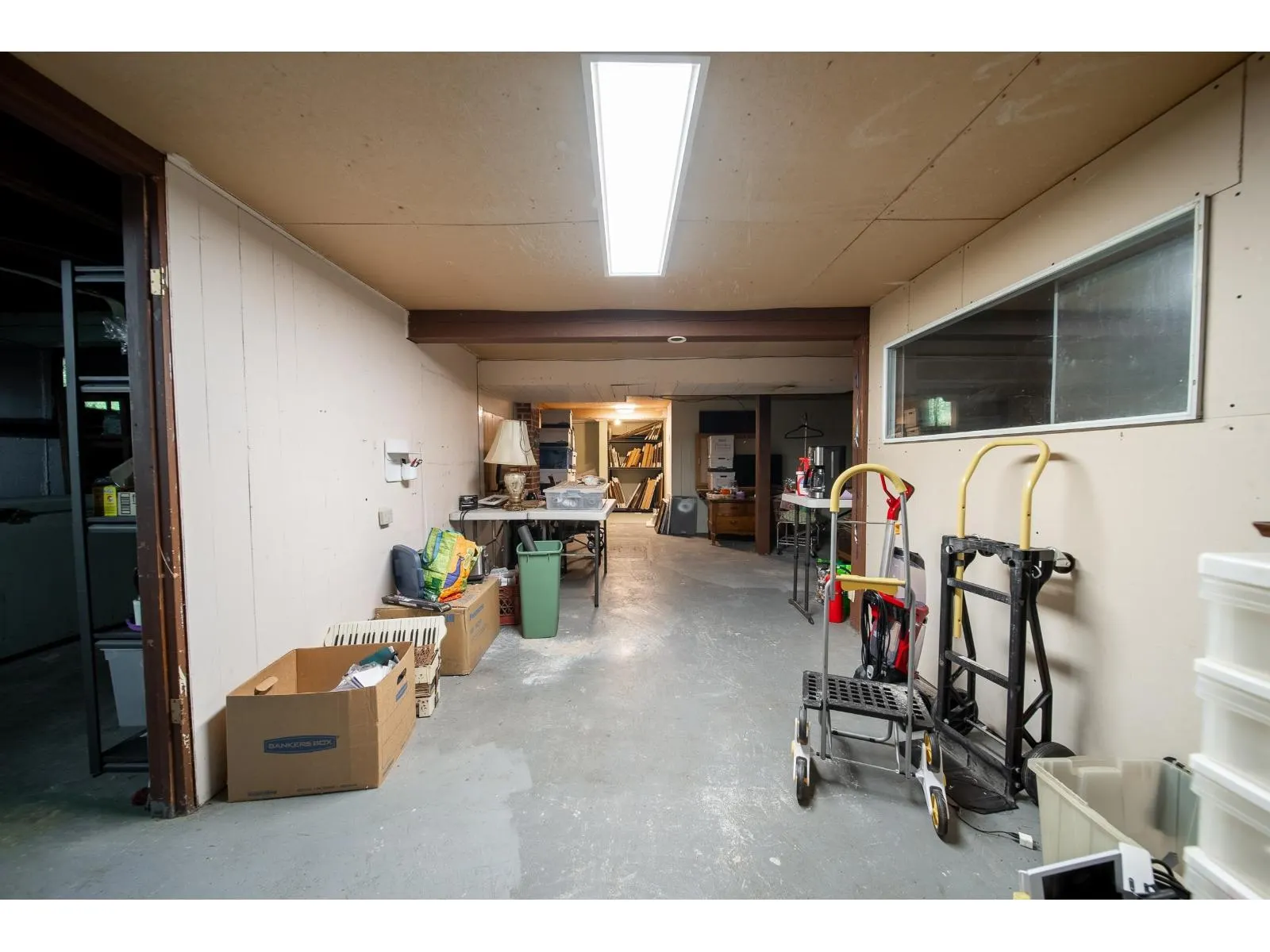 1093 MCKENZIE ROAD