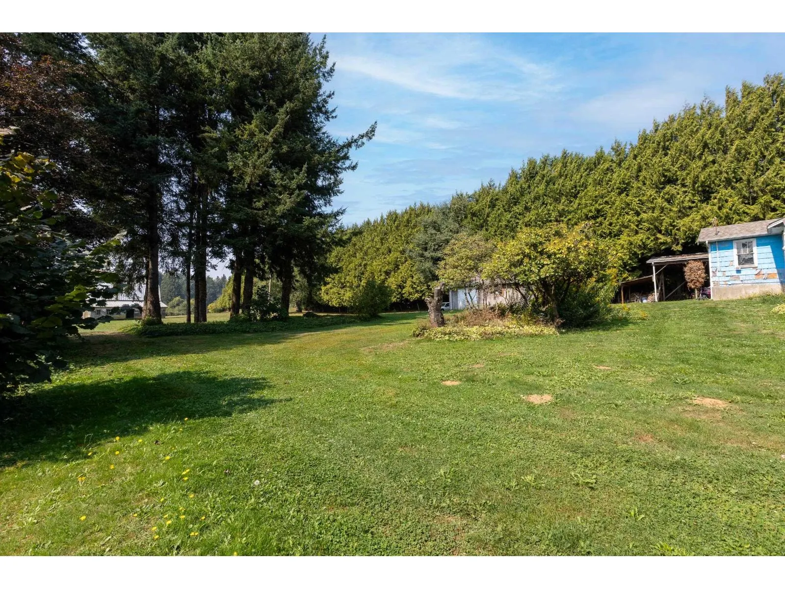 1093 MCKENZIE ROAD
