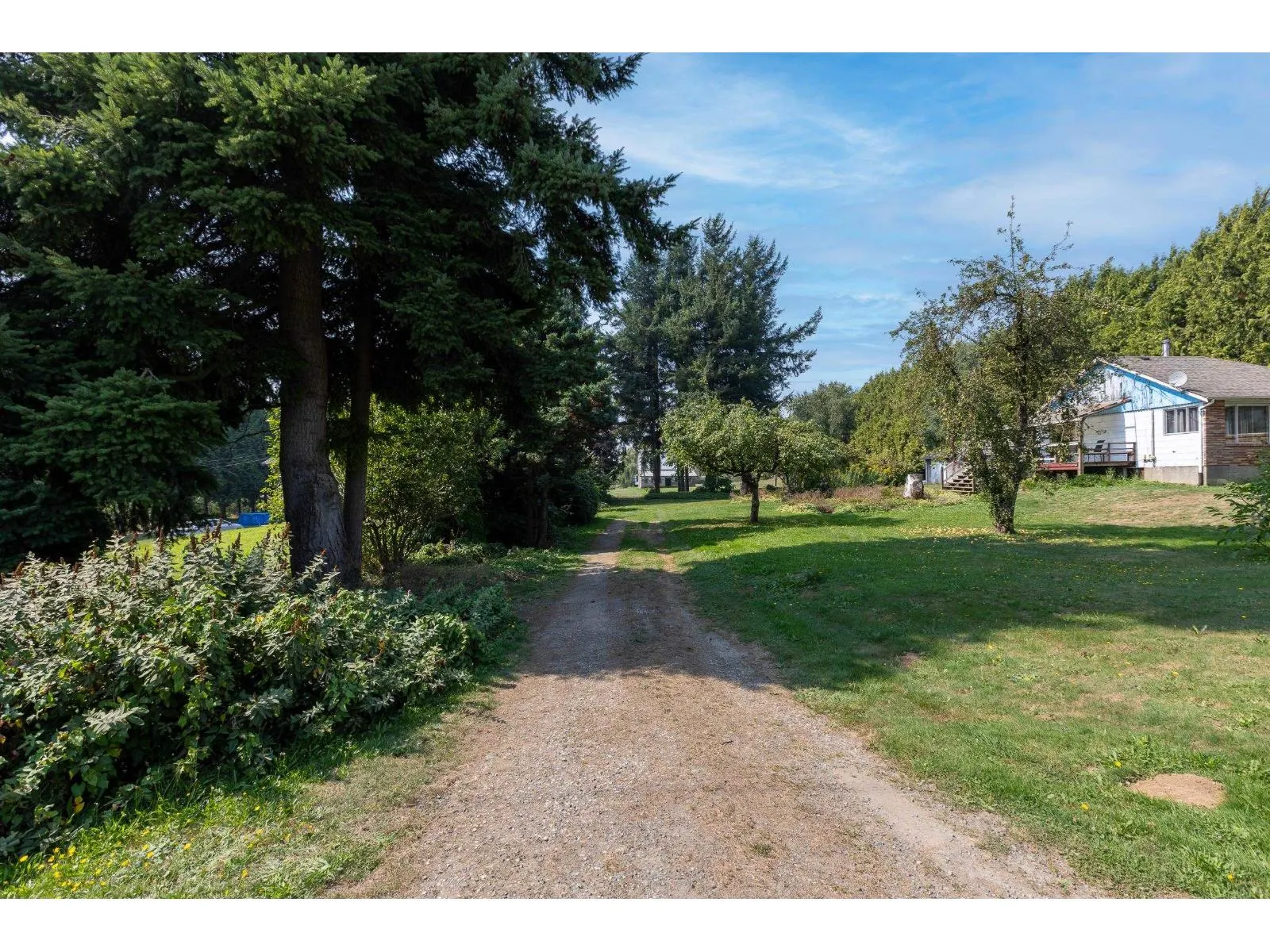 1093 MCKENZIE ROAD