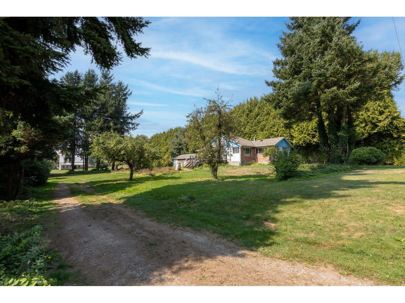 1093 MCKENZIE ROAD