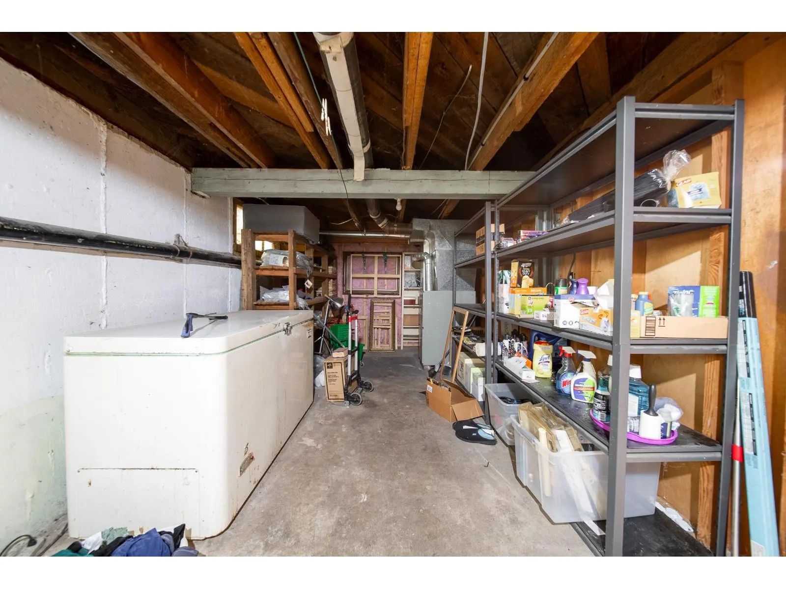 1093 MCKENZIE ROAD