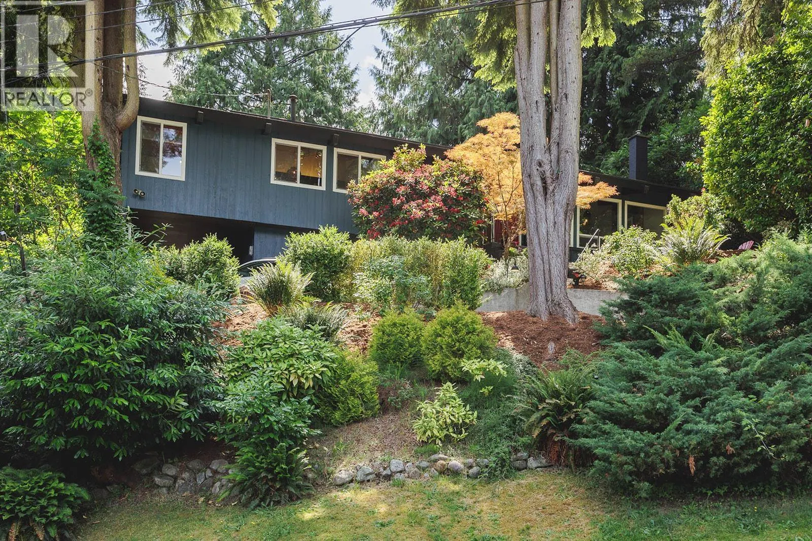 3345 VIEWMOUNT DRIVE