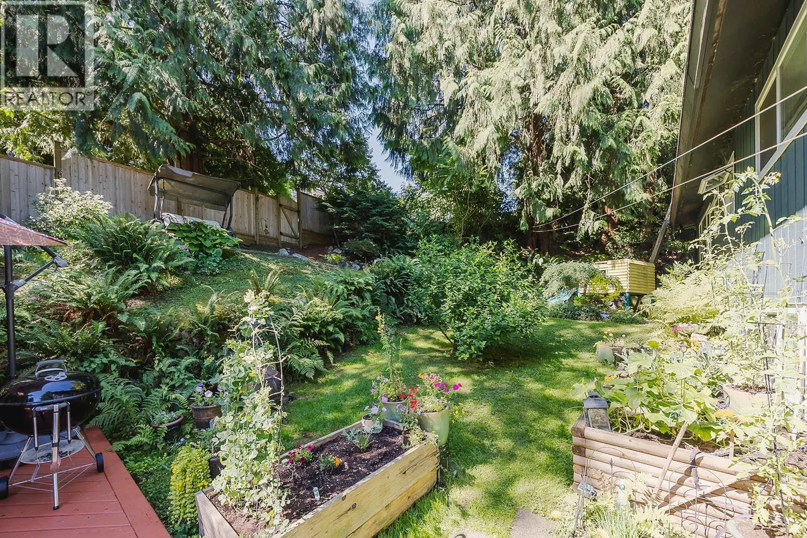 3345 VIEWMOUNT DRIVE