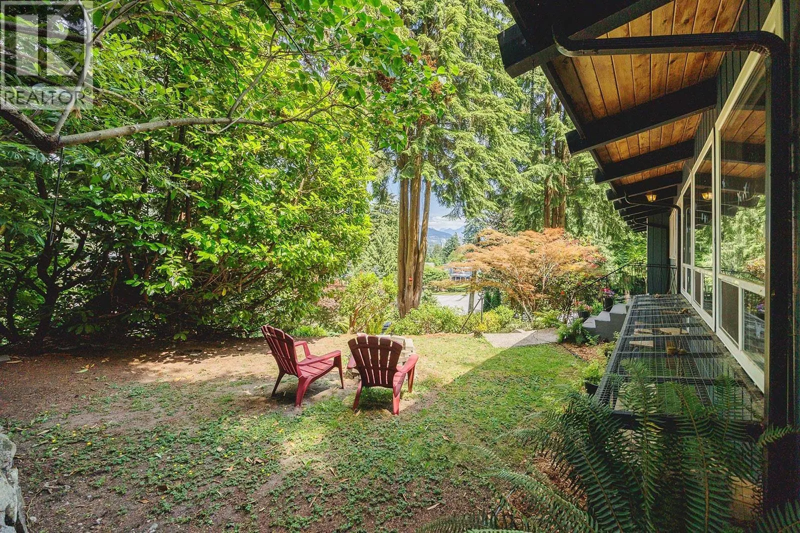 3345 VIEWMOUNT DRIVE