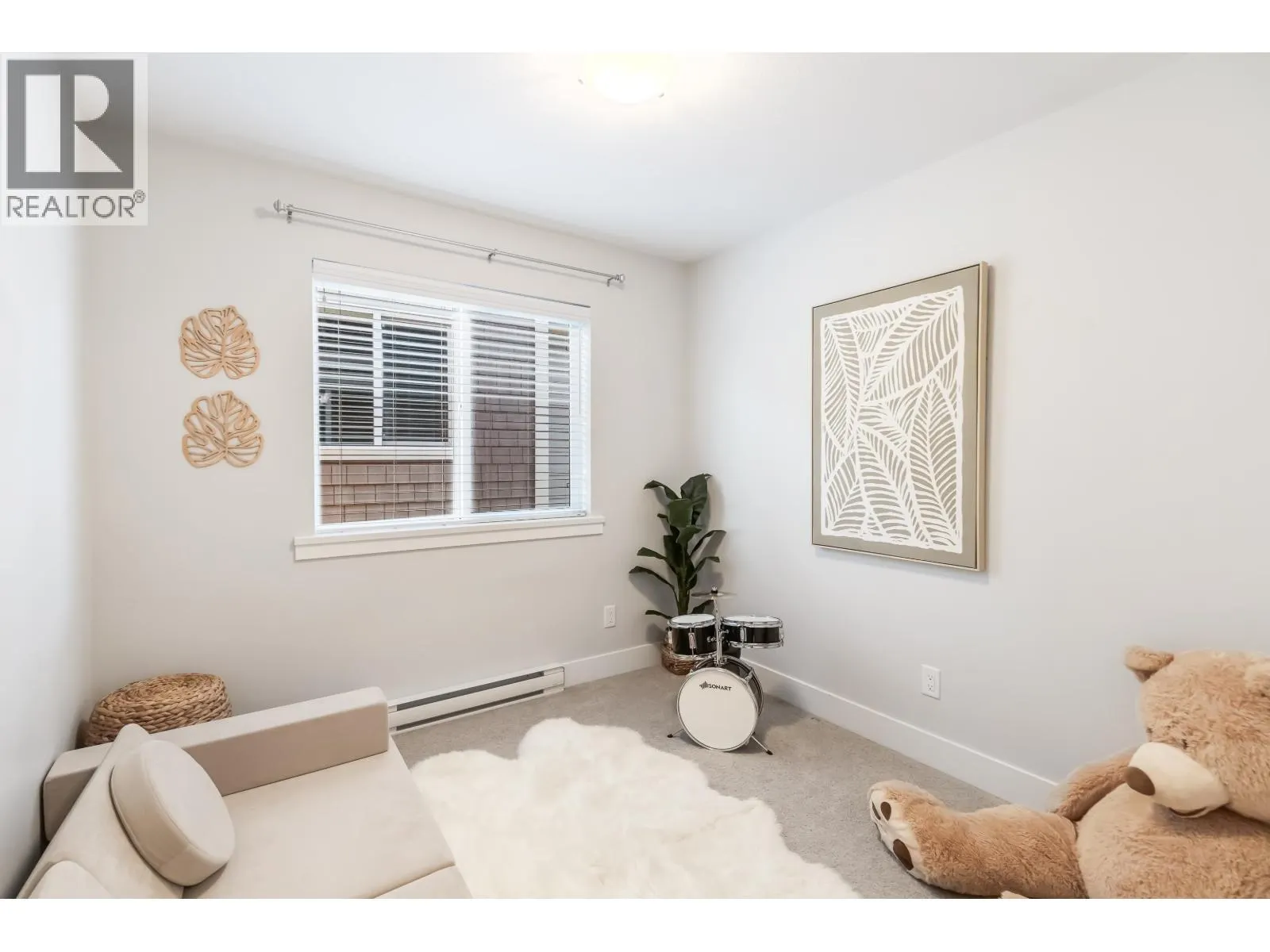 23942 KANAKA WAY