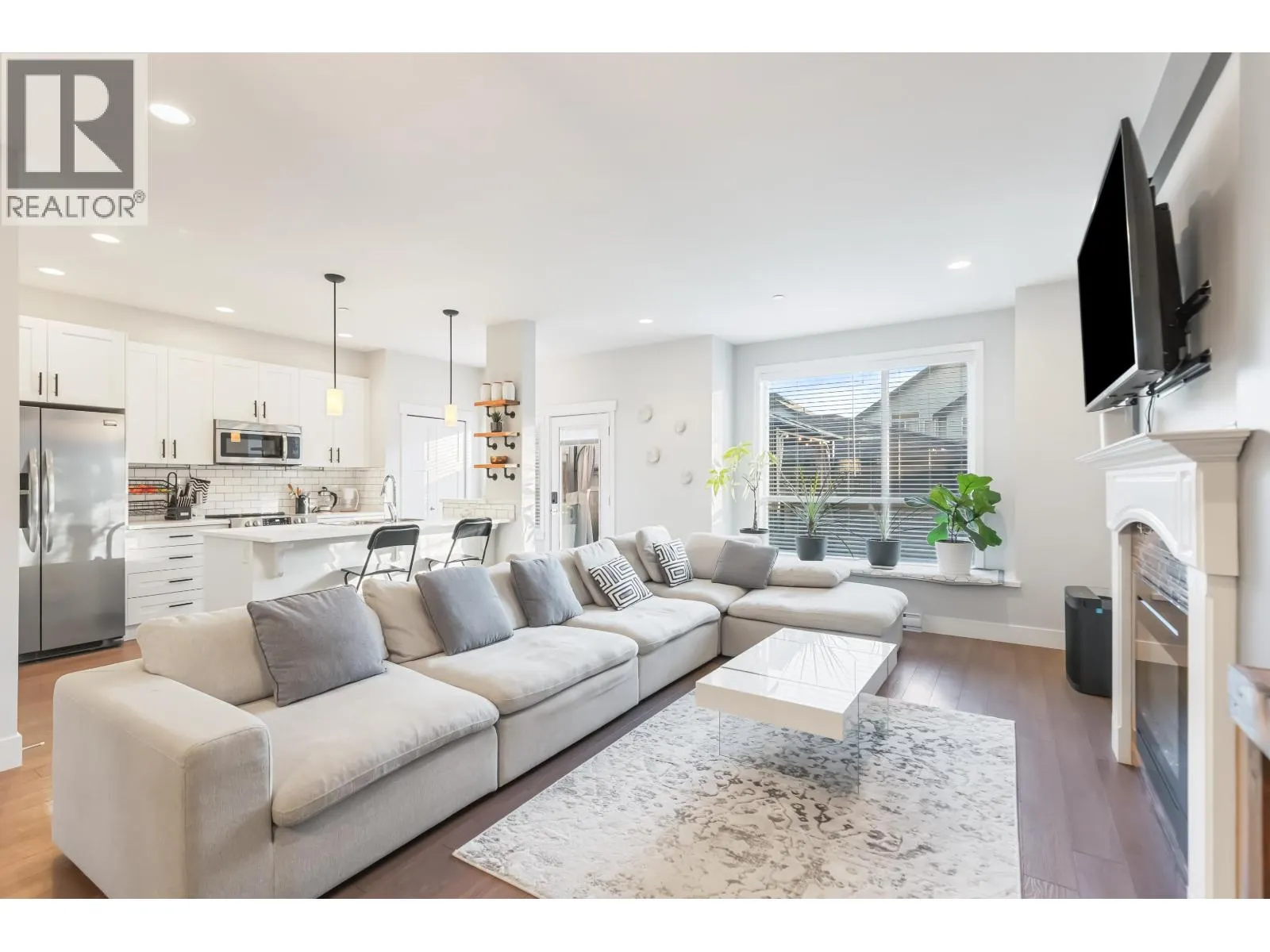 23942 KANAKA WAY