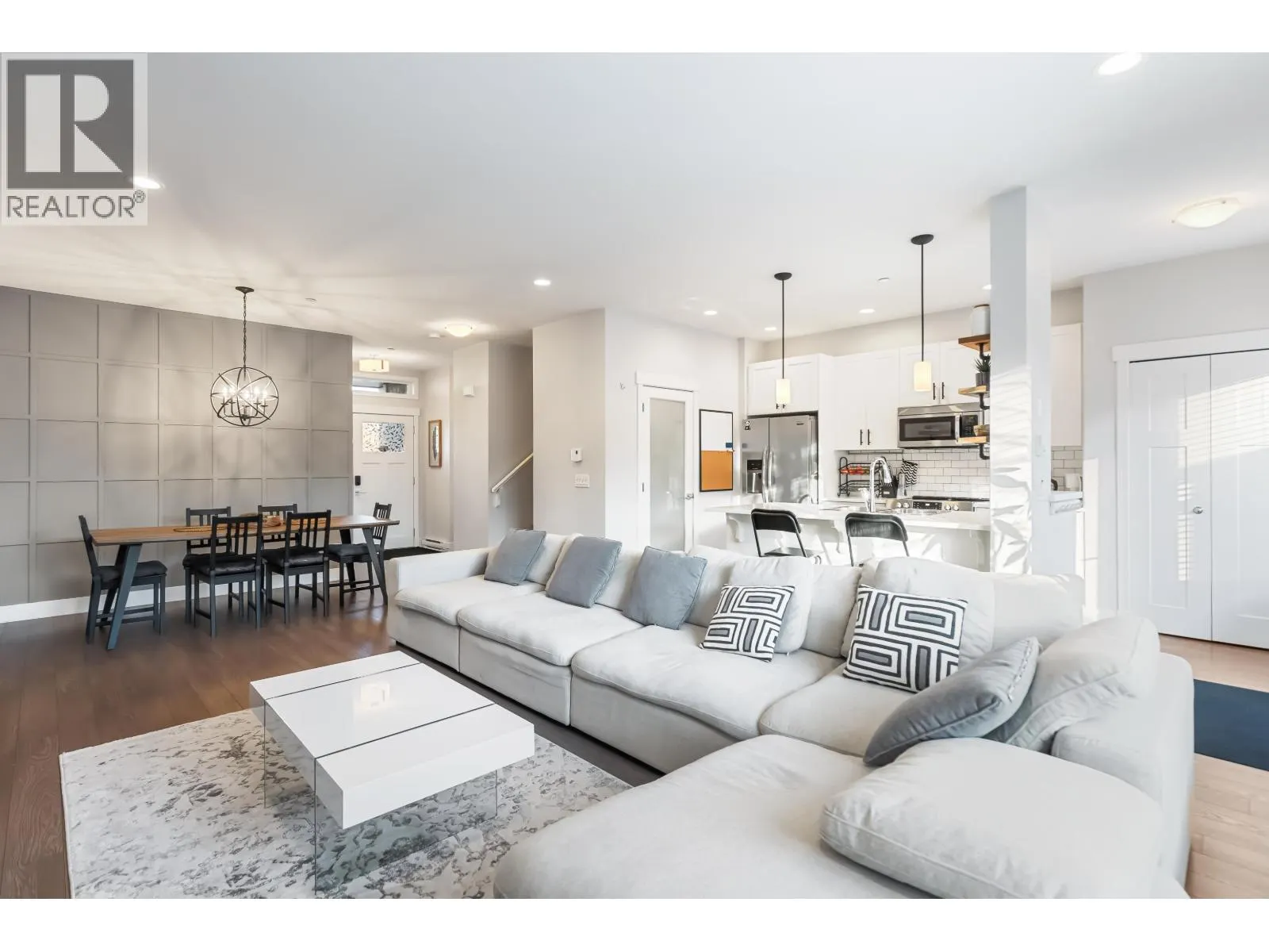23942 KANAKA WAY