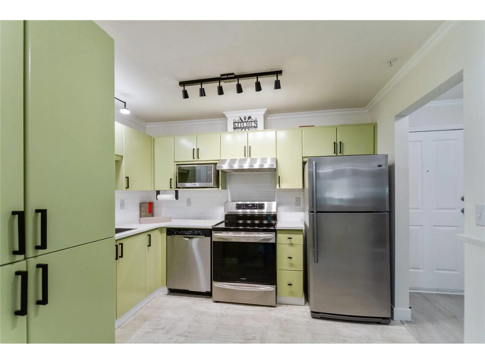 206 10186 155 STREET