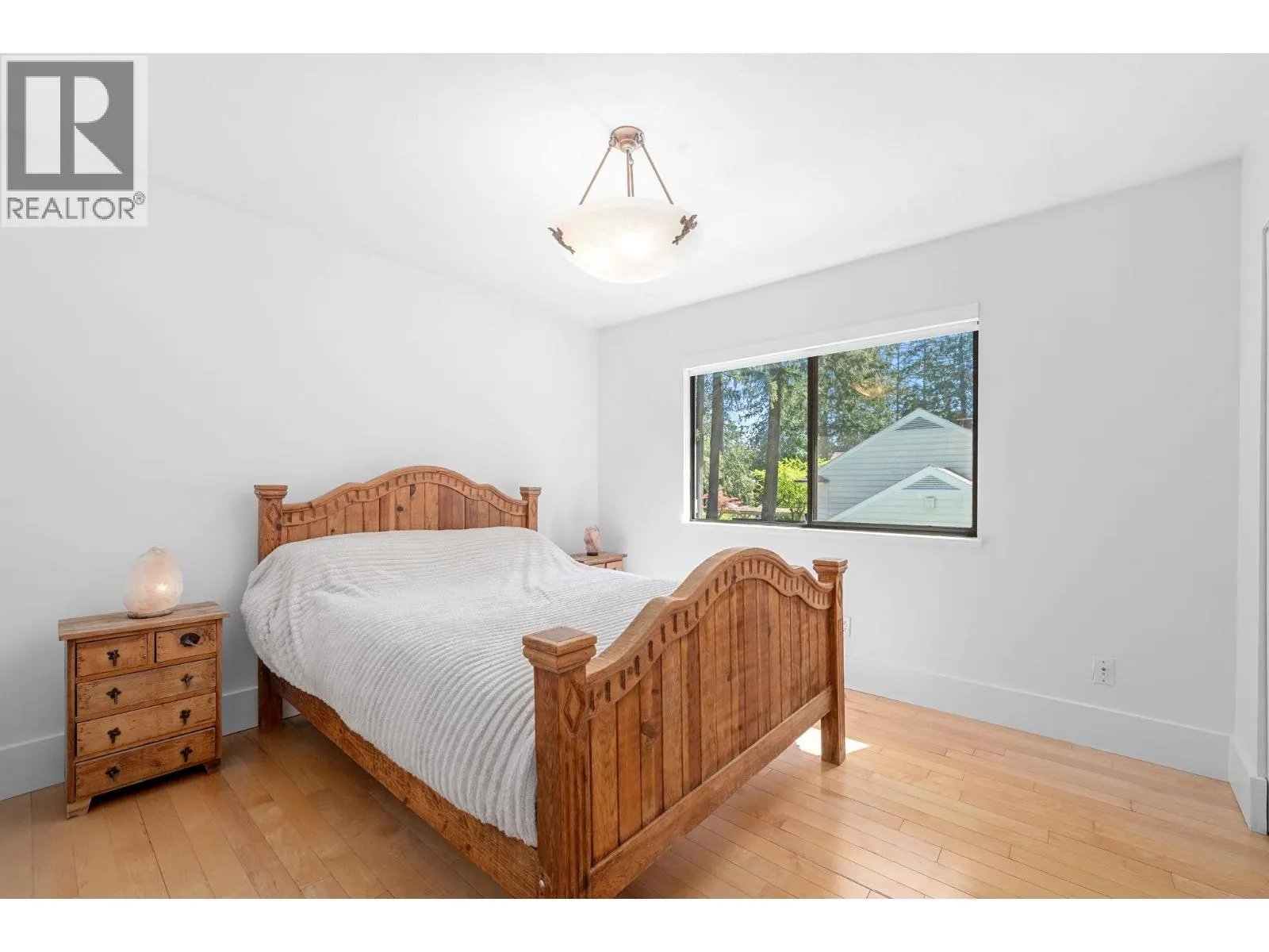 4869 CAPILANO ROAD