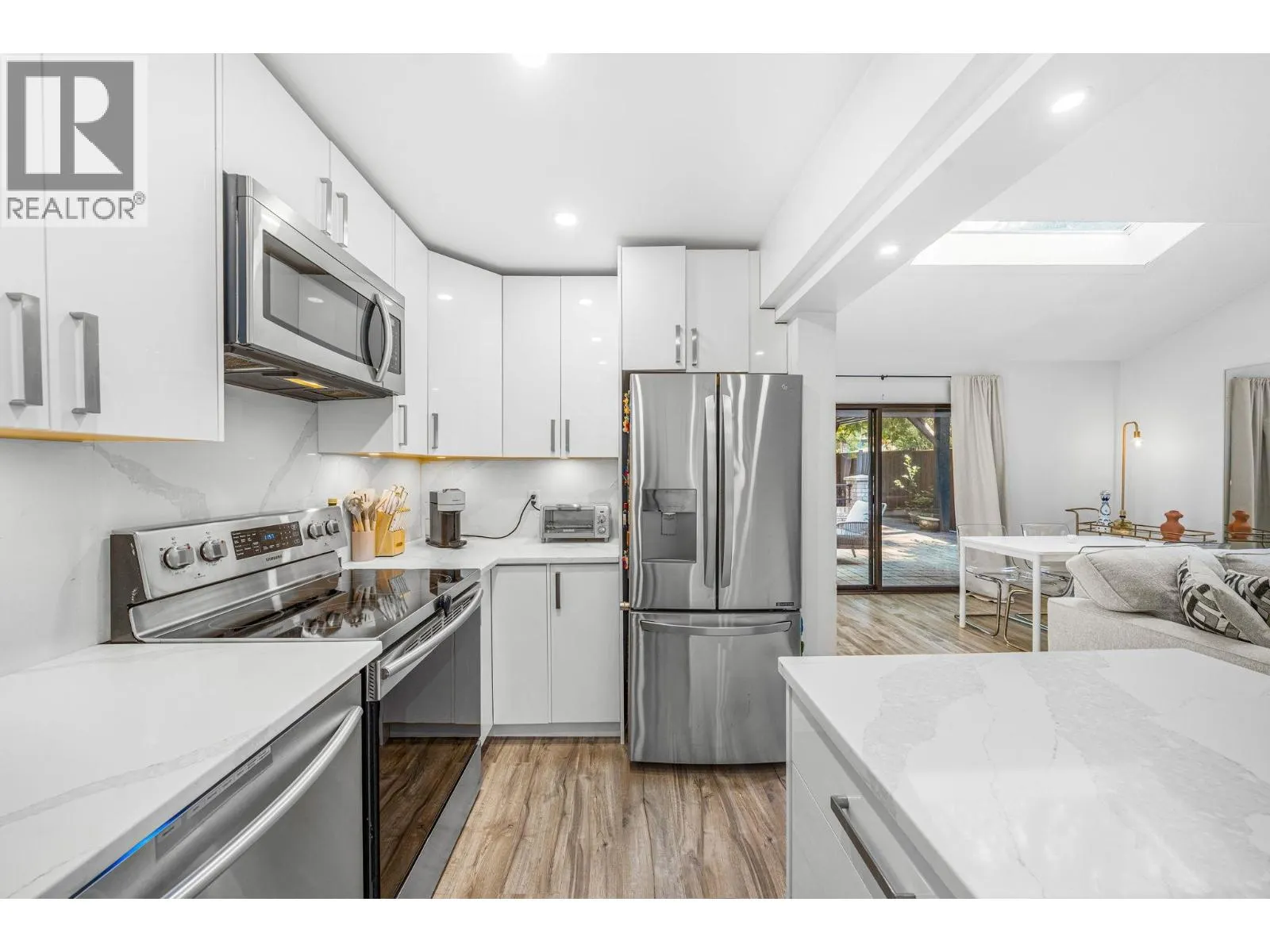 4869 CAPILANO ROAD