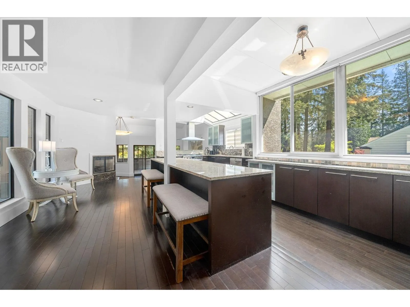 4869 CAPILANO ROAD
