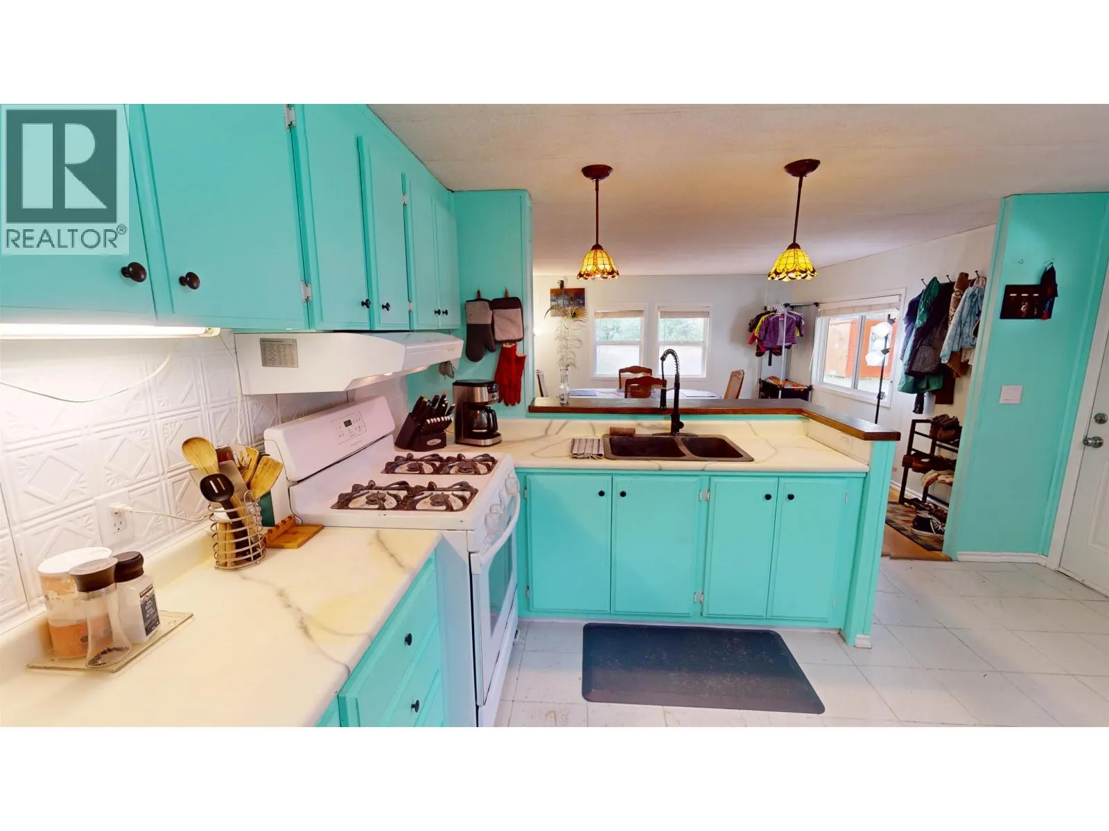 713 TIBBLES ROAD
