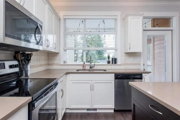 22 46570 MACKEN AVENUE|Chilliwack Proper East