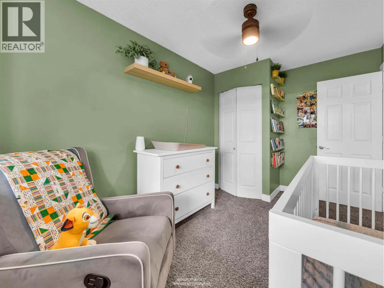 405 1176 FALCON DRIVE
