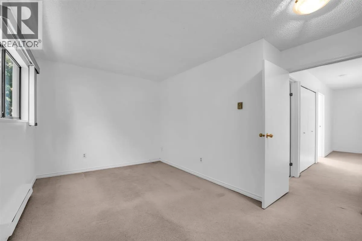 14 8820 WESTMINSTER HIGHWAY