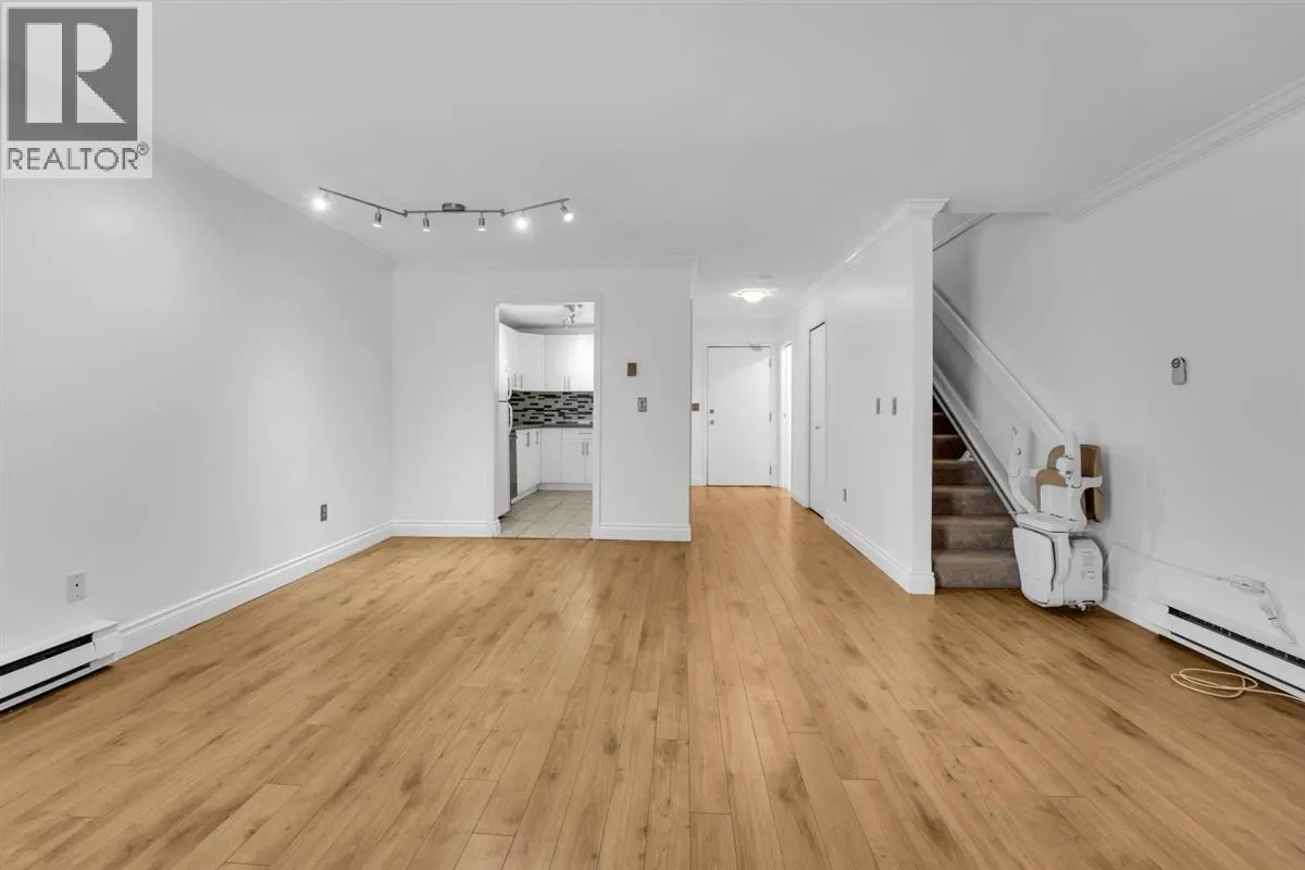 14 8820 WESTMINSTER HIGHWAY