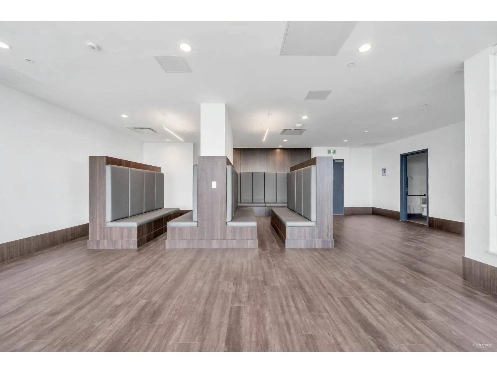 407 13350 CENTRAL AVENUE