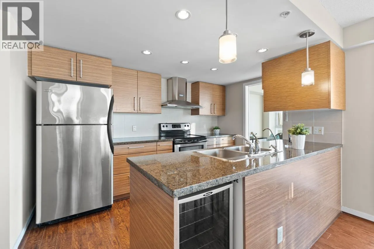 3103 188 KEEFER PLACE