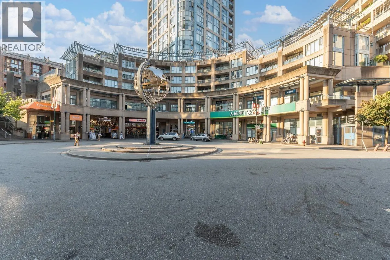3103 188 KEEFER PLACE