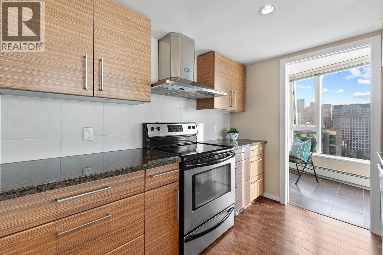 3103 188 KEEFER PLACE
