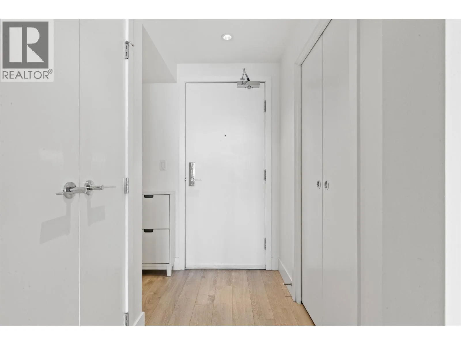 1007 7388 KINGSWAY