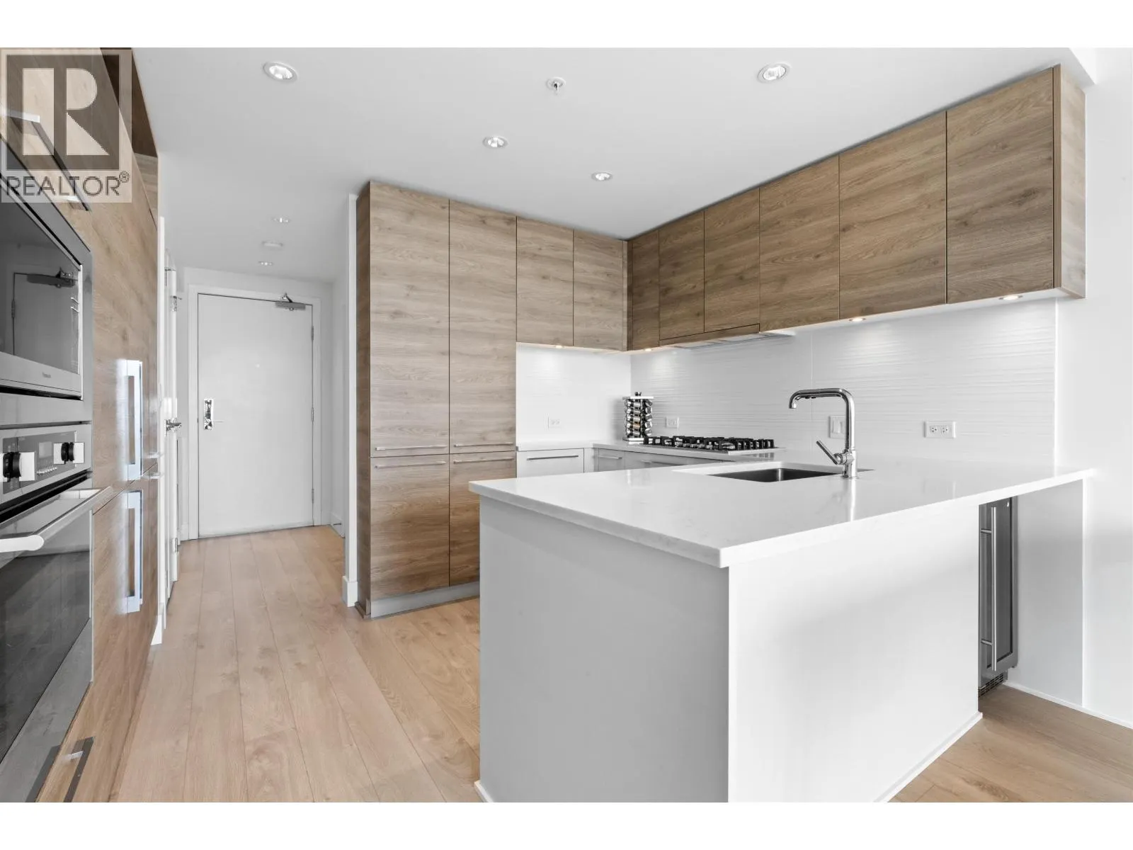 1007 7388 KINGSWAY