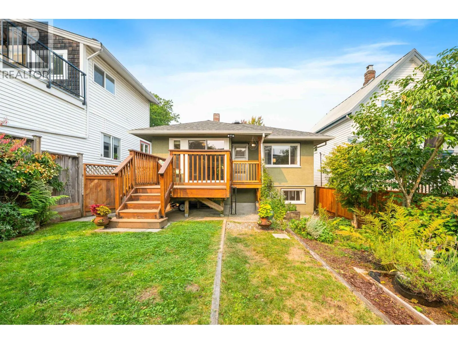 334 STRAND AVENUE