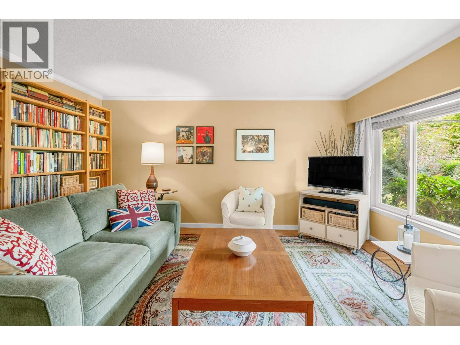 334 STRAND AVENUE