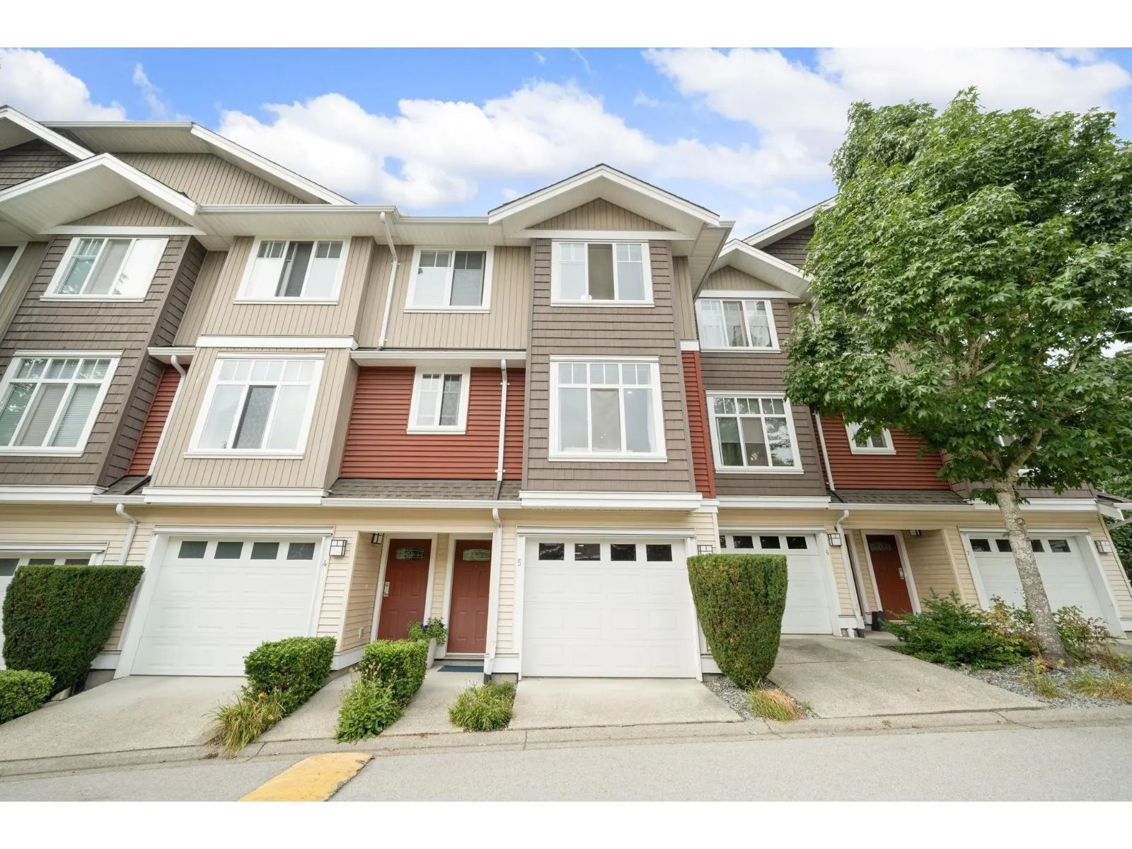 5 19455 65 AVENUE