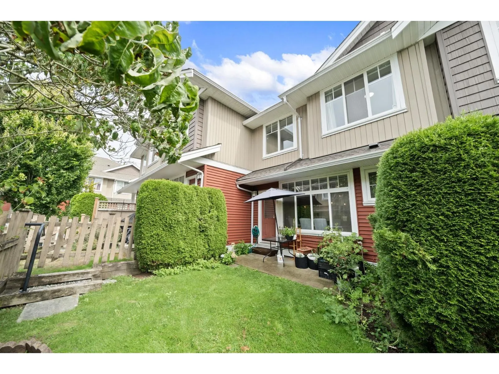 5 19455 65 AVENUE