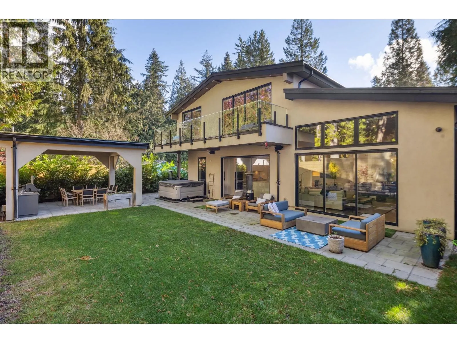 686 E OSBORNE ROAD