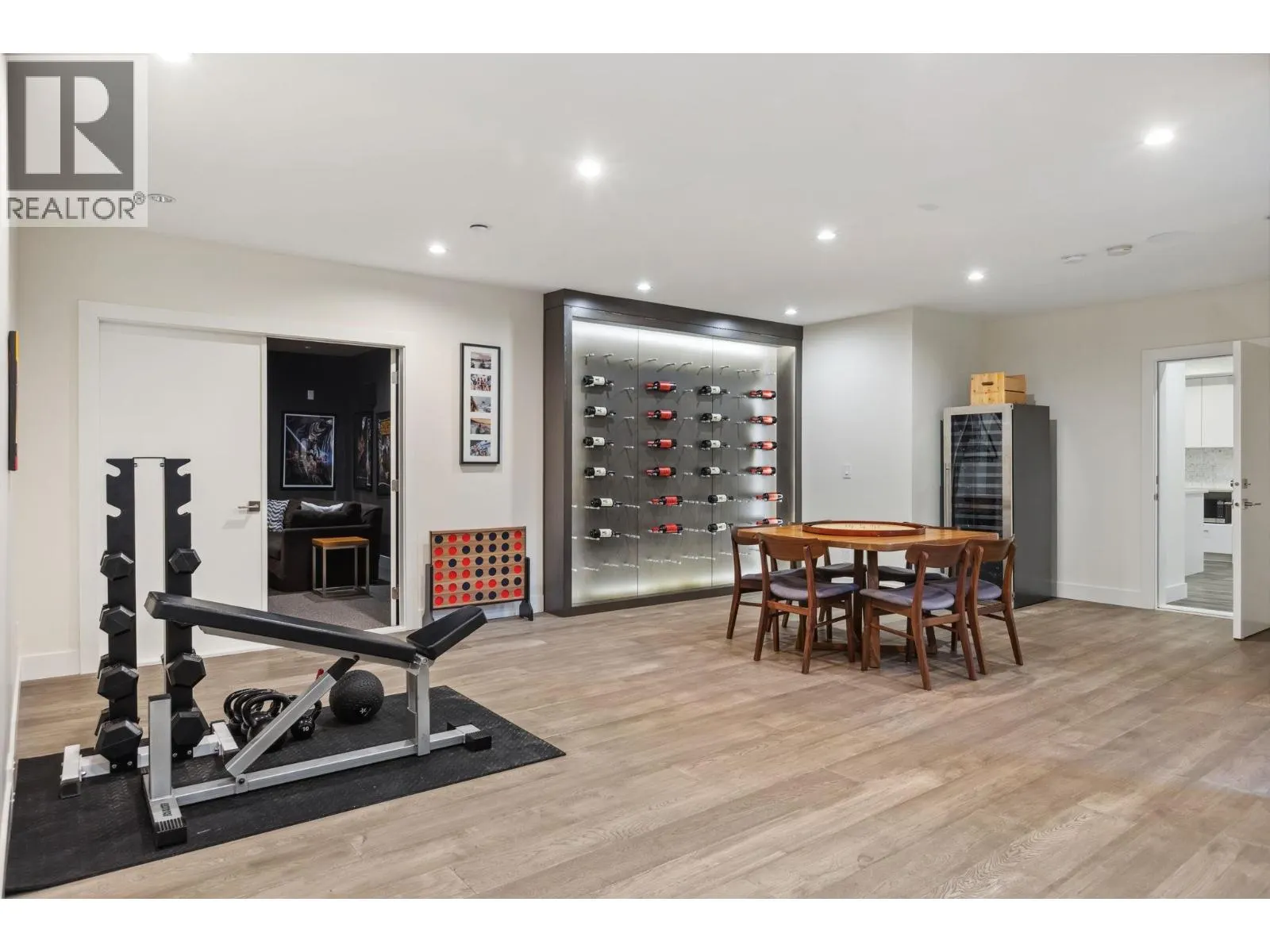 686 E OSBORNE ROAD