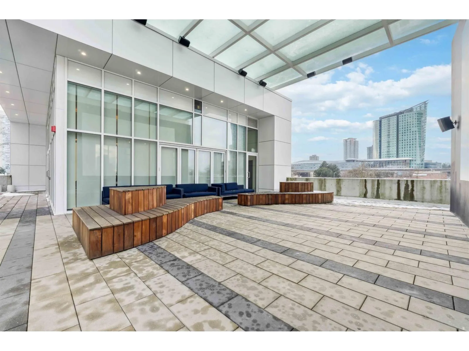 1411 13685 102 AVENUE