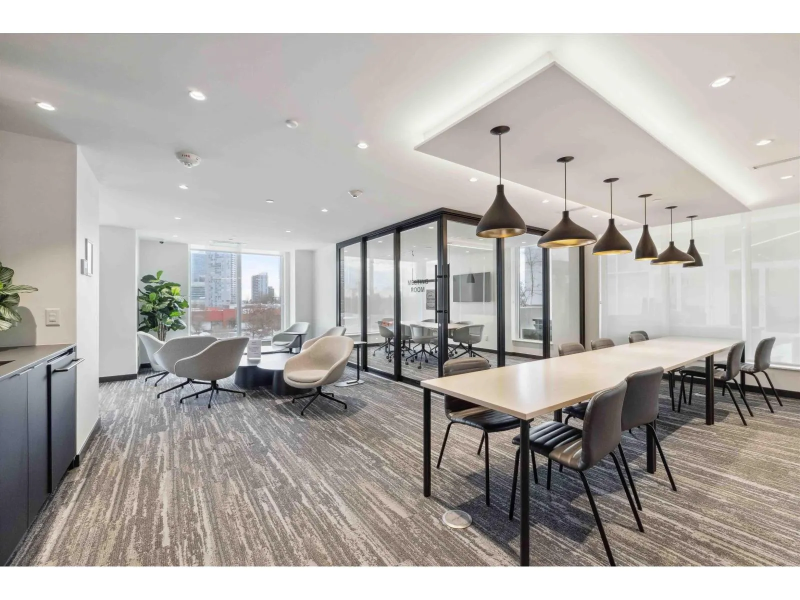 1411 13685 102 AVENUE