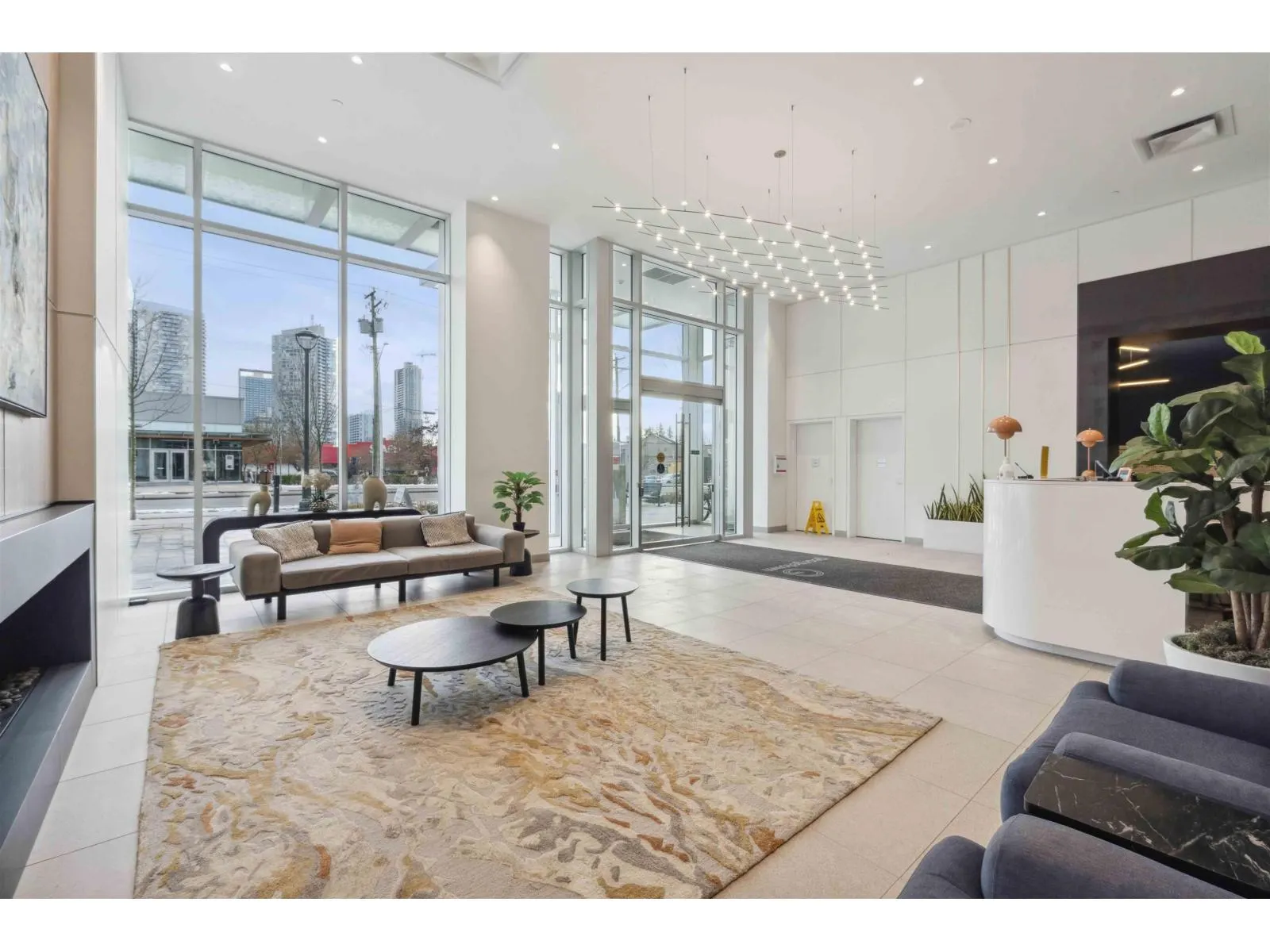 1411 13685 102 AVENUE