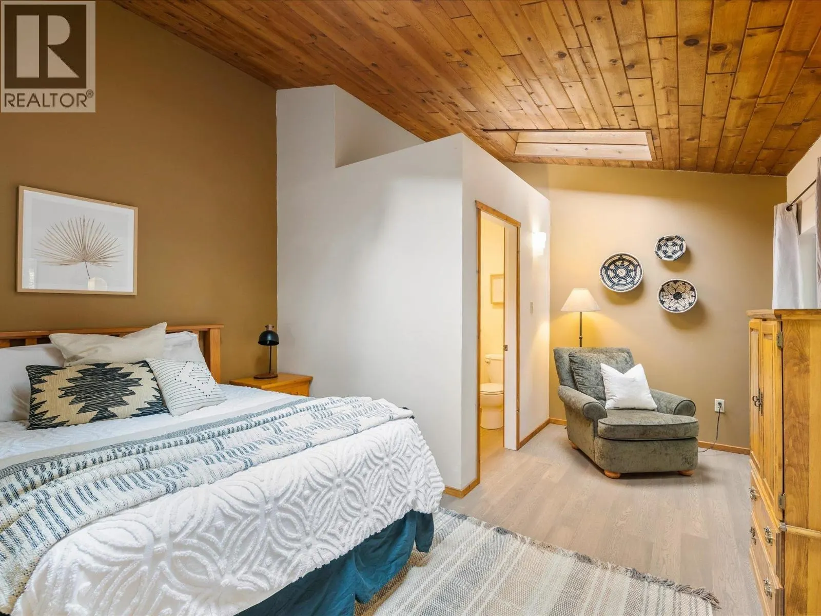 2317 CHEAKAMUS WAY