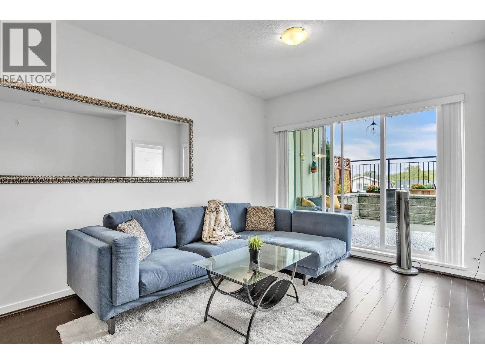 205 2239 KINGSWAY