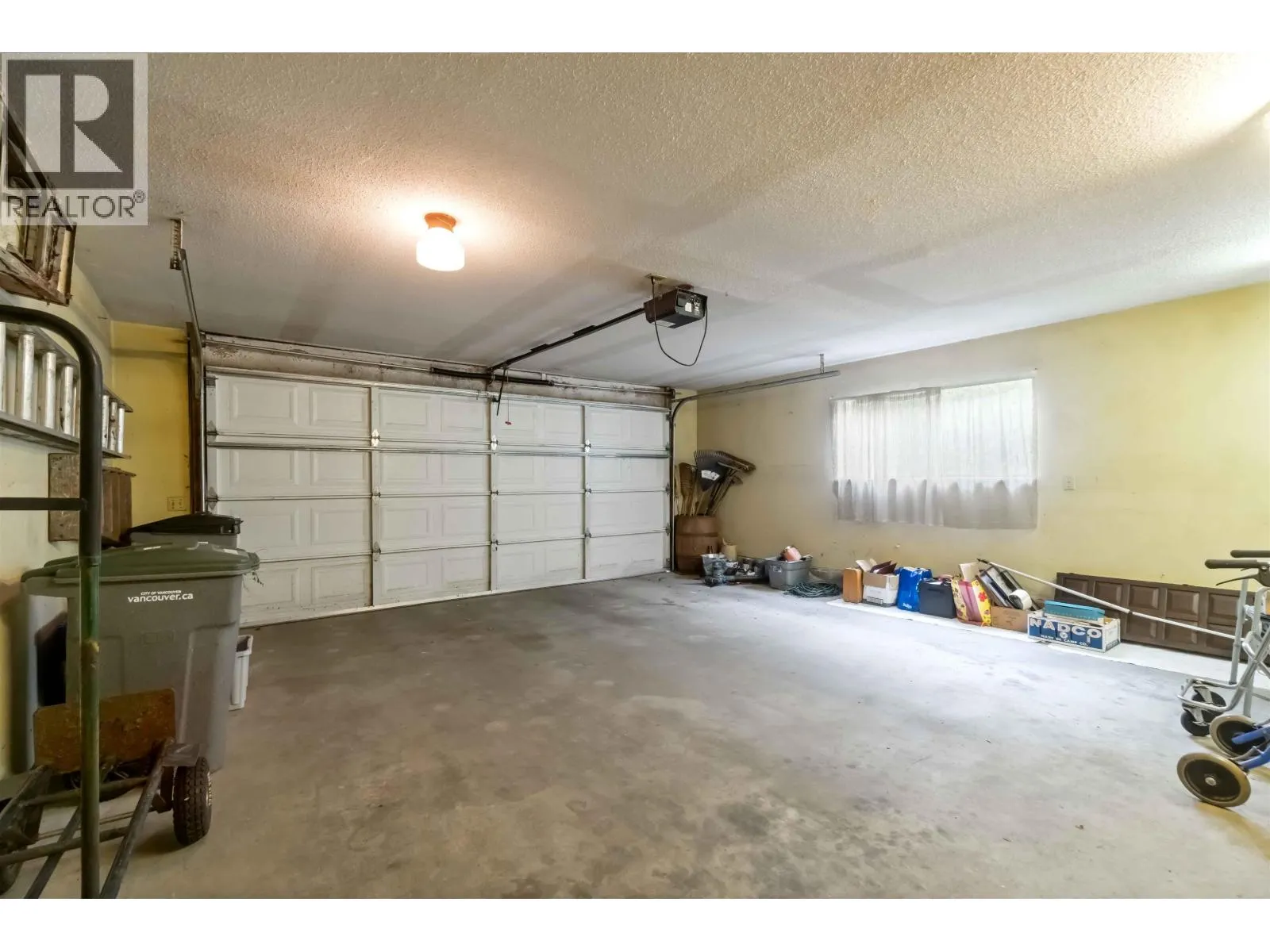 4228 STAULO CRESCENT