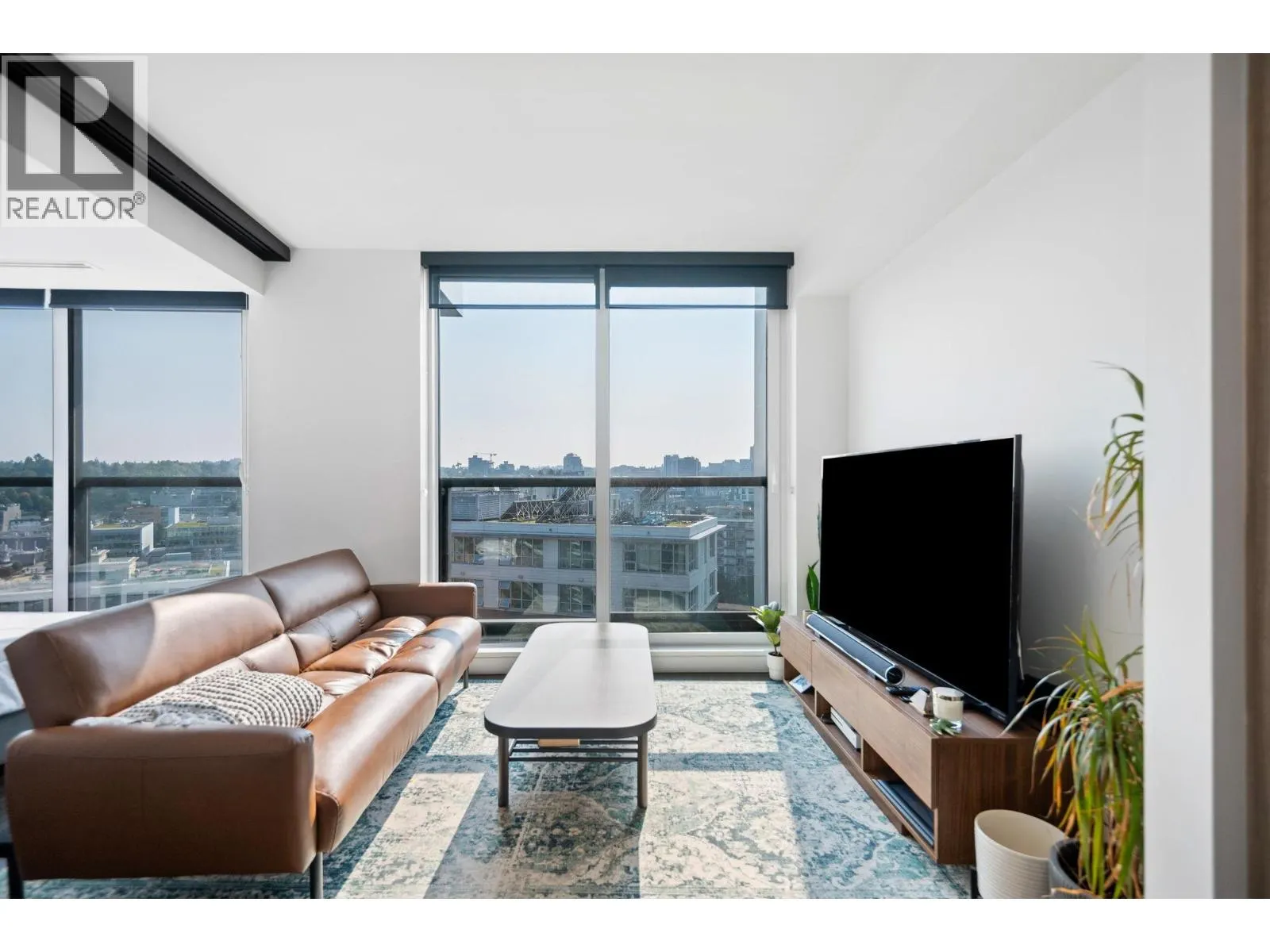 1501 1768 COOK STREET
